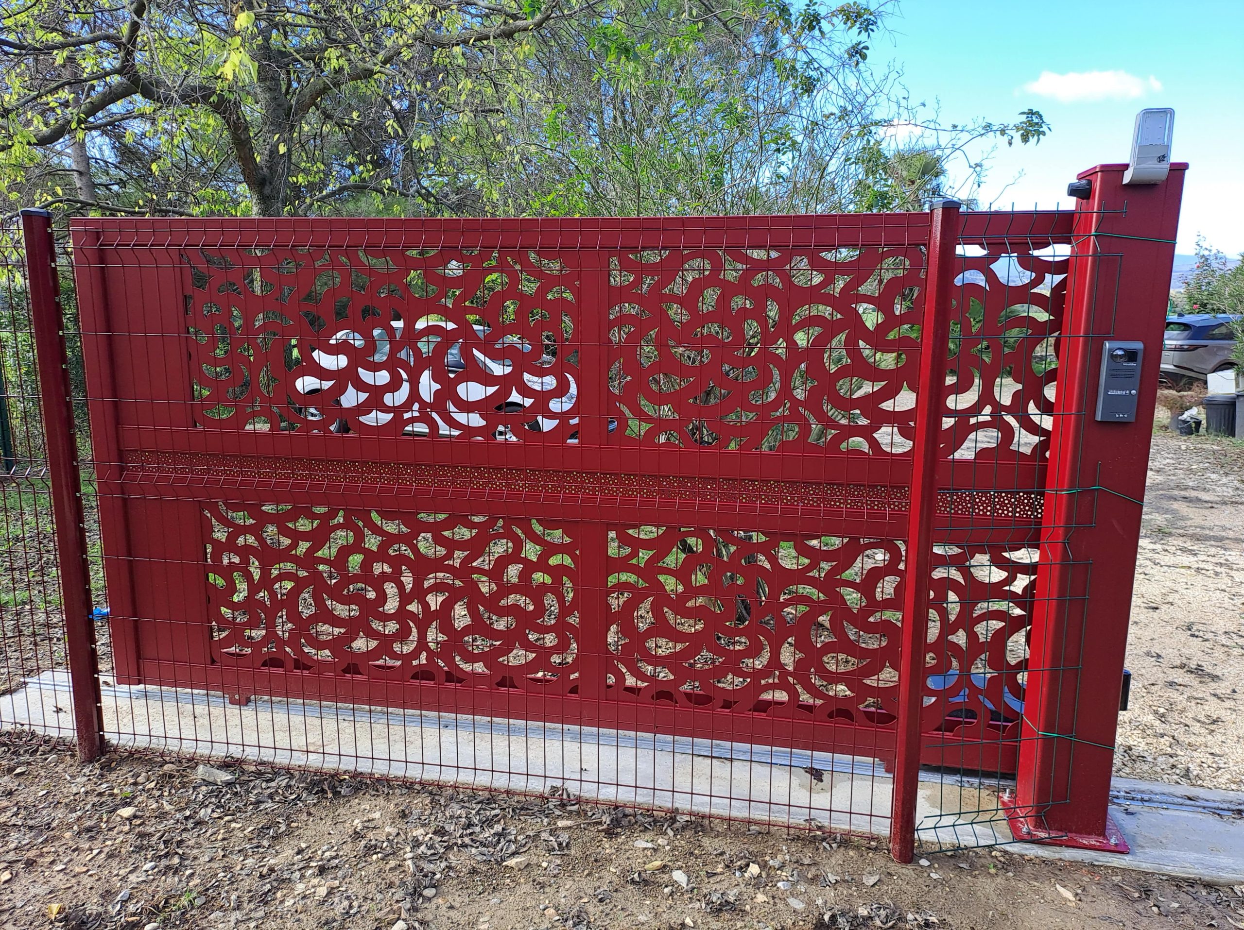 Portail en aluminium Mosaïc de KSM Production